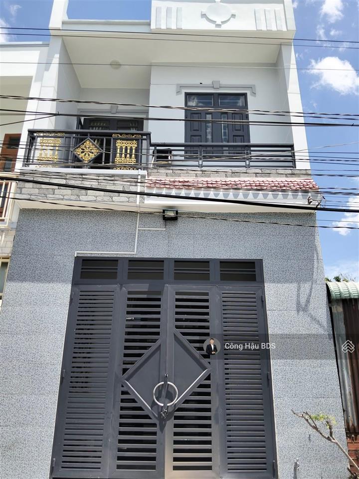 Bán nhà lầu trệt gần tuyến metro bến thành. dt 71.2m2 (4.8x 15m). gồm 3 pn 3wc. giá 3.5 tỷ tl