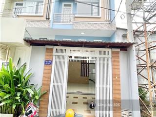 Bán nhà trệt lửng lầu ngay tt dĩ an. dt 68.8m2 (4.5x 15m). đường 5m. gồm 3pn 3wc. giá 4.5 tỷ