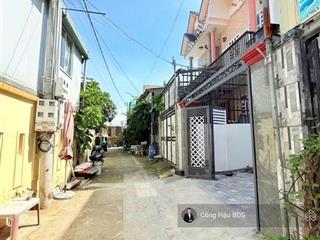 Nhà 2 tầng mới 100%. gần làng dhqg tphcm. dt 77m2 (4x 19.25m). gồm 3pn  2wc. giá 4.25 tỷ tl