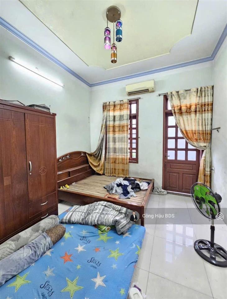 Nhà 4t mt phan đăng lưu, p. dĩ an. gần tttm vincom. dt 148,1m2 (4x36.5m) odt 134m2. giá 5.95 tỷ