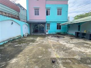 Bán tài sản tại p. tân đông hiệp. dĩ an. gần bệnh viện dĩ an. dt 300m2 (10x30m). giá 8.8 tỷ tl