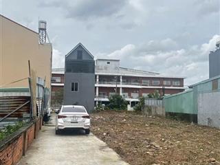 Bán hai lô đất sát tp. thủ đức. dt 97m2 và 76.3m2. đường 3.5m. xây dựng tự do. giá 2.9 tỷ tl