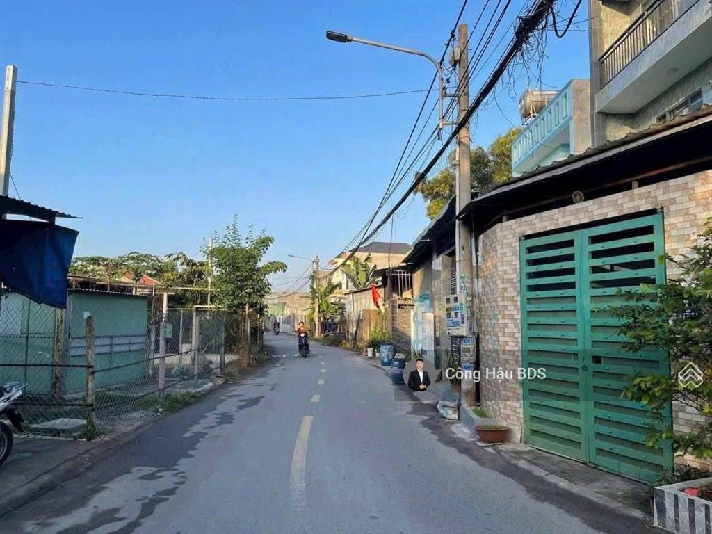 Bán đất mt trần thị xanh gần bv tp. dĩ an. dt 145.7m2 (5x29m). odt 100m2 đường 7m. giá 5.05 tỷ