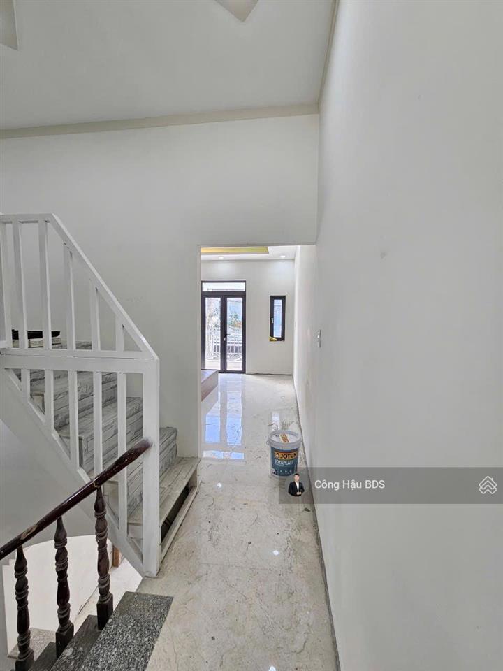 Nhà 2 tầng hẻm 5m đ. nguyễn công trứ, p. đông hoà. dt 70m2 (4x17.5m). sổ hoàn công. giá 4.8 tỷ tl