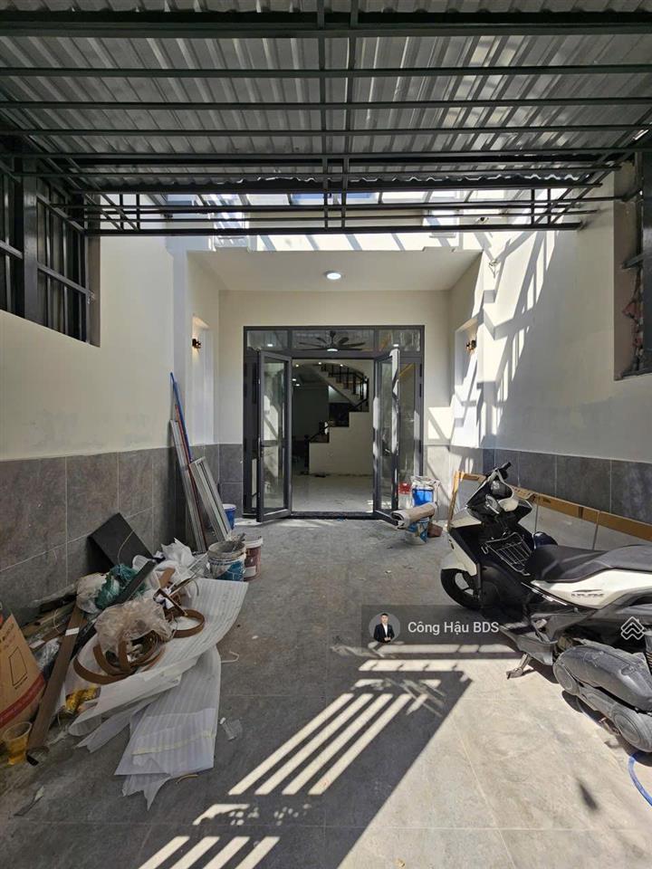 Nhà 2 tầng hẻm 5m đ. nguyễn công trứ, p. đông hoà. dt 70m2 (4x17.5m). sổ hoàn công. giá 4.8 tỷ tl