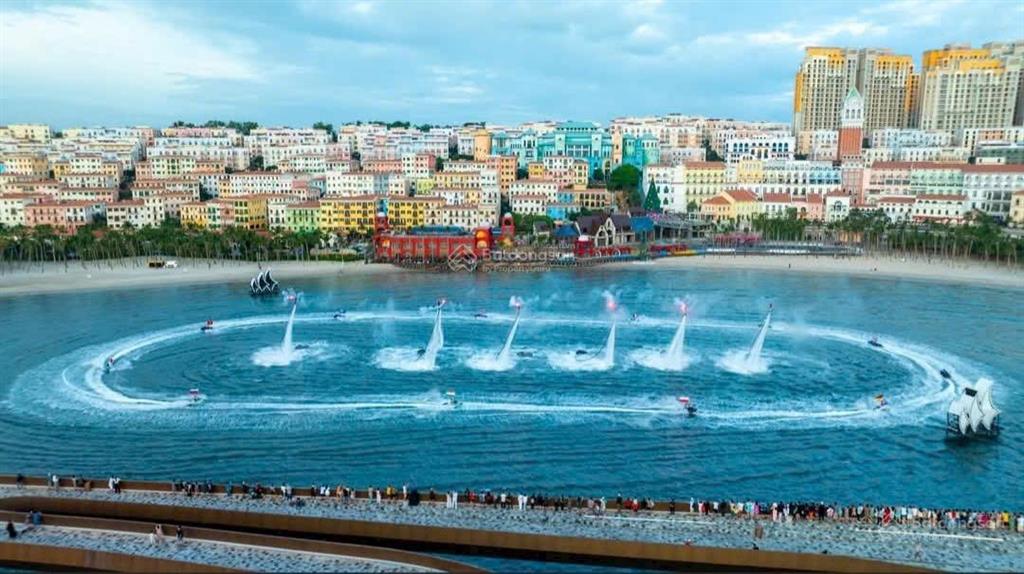 Chính chủ cần bán tầng cao toà s4