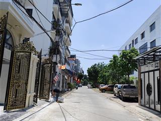 Bán đất thạch bàn 85m2, mt 5m, ôtô 7 chỗ vào đất, ngõ thông giá chào 10,2 tỷ tl