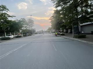 Bán đất khu phân lô thạch bàn 95m², mt 5,2m ô tô tránh vỉa hè kinh doanh giá 12,8 tỷ