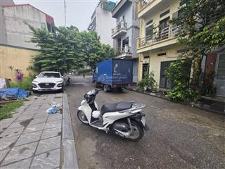 Bán đất phân lô tái định cư thanh am 75m² , mt 5,6m vỉa hè ôtô tránh giá 14,3 tỷ tl .