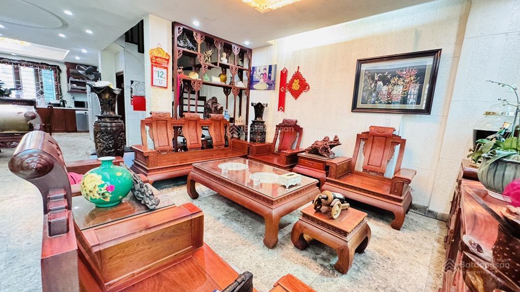 Bán nhà biệt thự trung ương đảng 160m², nhà 4 tầng, mt 23m, lô góc 3 mặt tiền, giá 39,5 tỷ tl