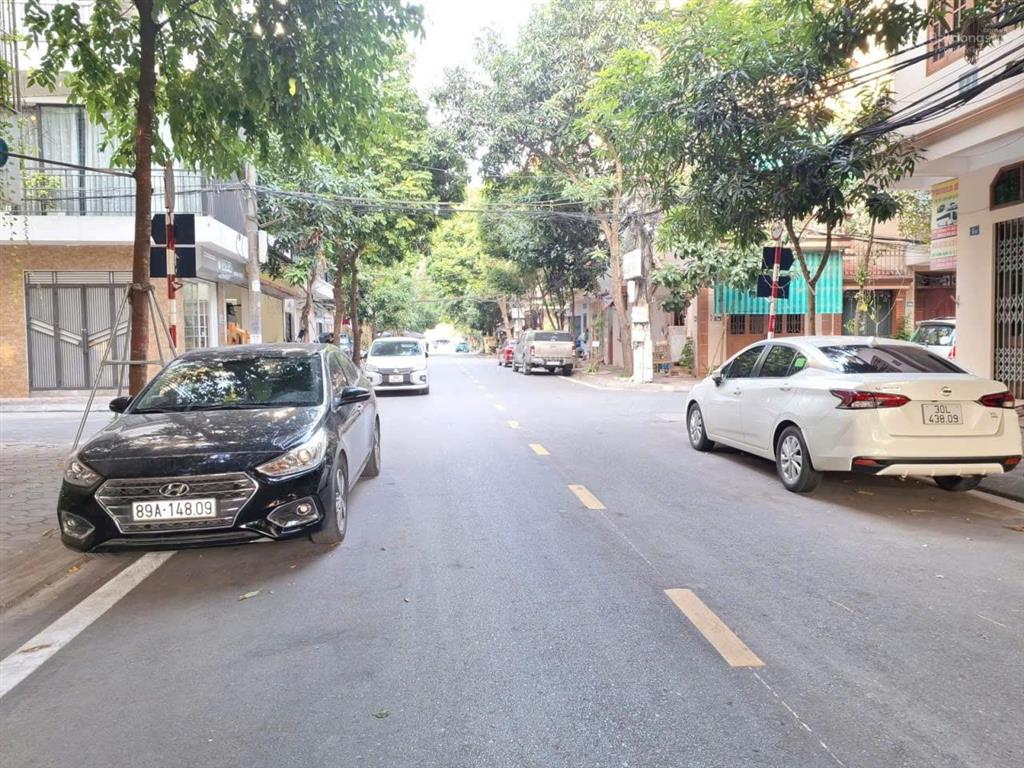 Bán đất khu phân lô 918 phúc đồng 80m² , mt 7,6m vỉa hè ôtô tránh giá 19 tỷ tl .