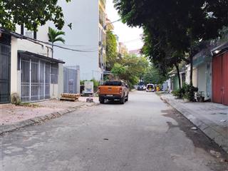 Bán đất phân lô tái định cư thạch bàn 80m², mt 5m ôtô tránh vỉa hè giá chào 16,5 tỷ tl