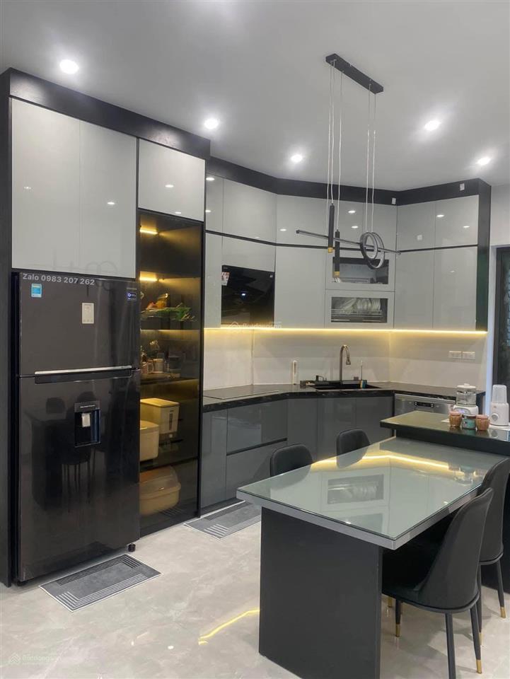 Bán 3ng 8,4 tỷ sunshine garden phố minh khai cạnh time city dt 100m2 tỷ.  minh anh 0944 394 ***