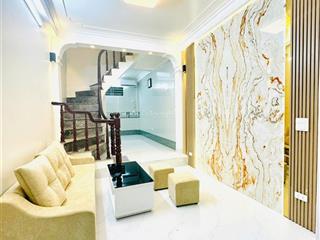 Bán nhà phố khương trung 30m2*4t, ngõ nông, 2 thoáng, gần ô tô tránh, giá 6,7 tỷ