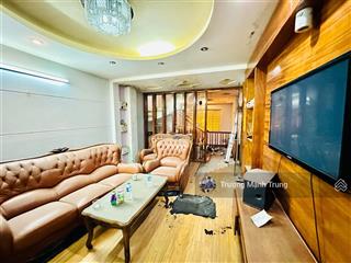 Độc nhất! hoàng cầu đống đa! ngõ nông ô tô, nhà đẹp ở ngay, thoáng sáng dân trí cao, 38m2x5t