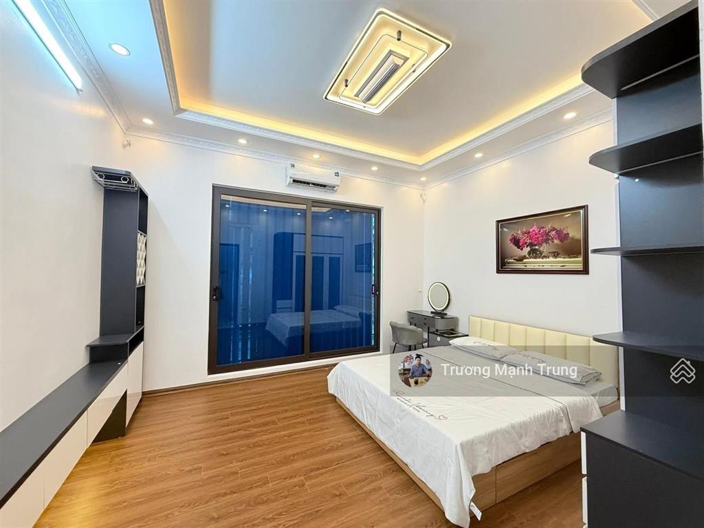 Độc quyền! thái thịnh, đống đa view đẹp thoáng sáng, gần ô tô, ngõ thông kinh doanh