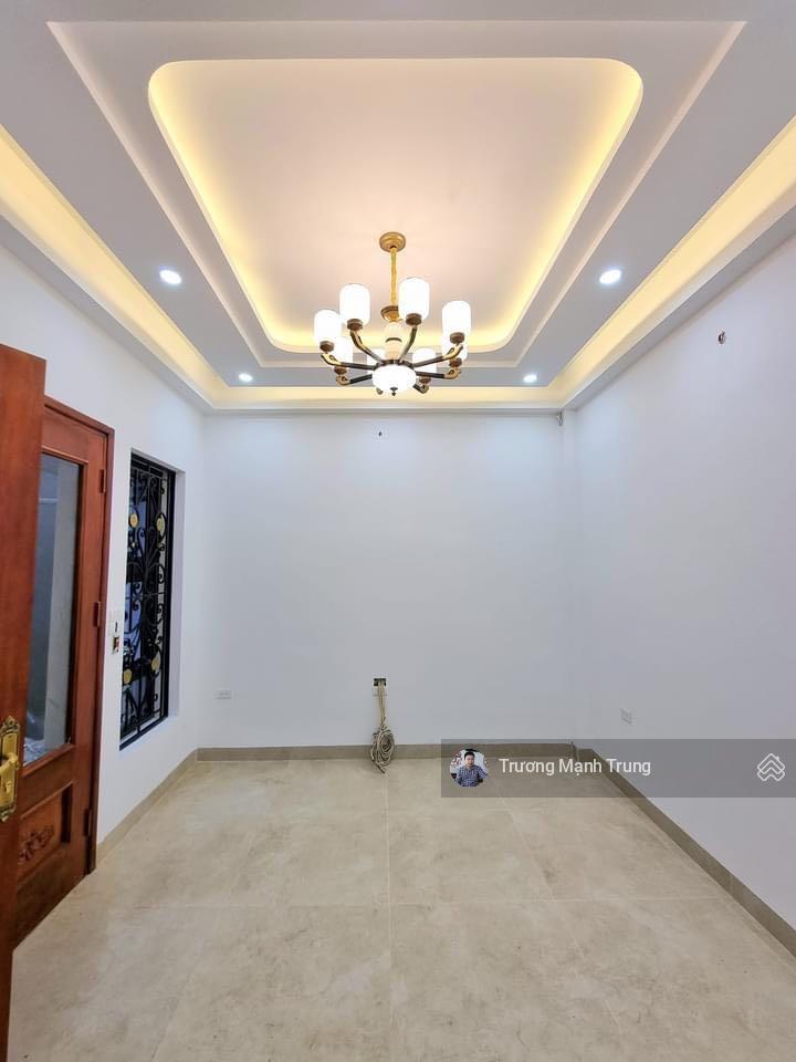 No 1! la thành ngõ to 5 tầng thang máy, full nội thất, ngõ rộng 50m ra ô tô, gần hồ hoàng cầu