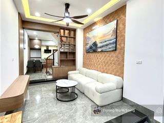 Cực phẩm! hào nam phân lô, ngõ thông tứ tung, nhà mới thoáng sáng, nội thất đủ về ở luôn