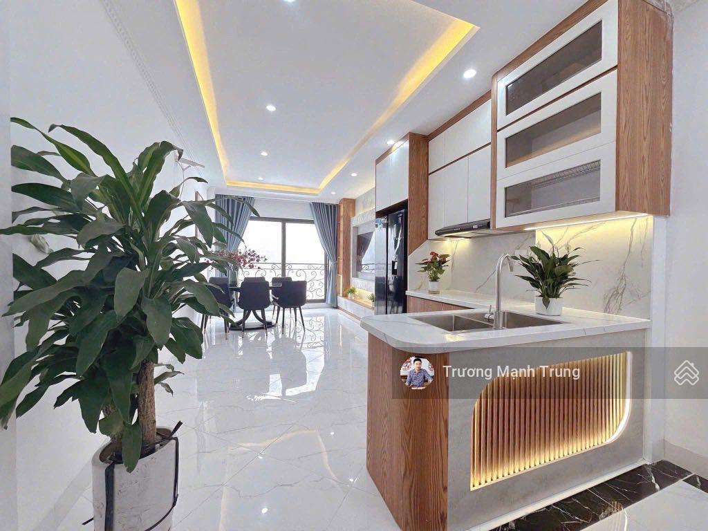 Bao phê! nhà đẹp trung phụng ngõ thông, ô tô vào 7 tầng thang máy, full nội thất chốt nhanh