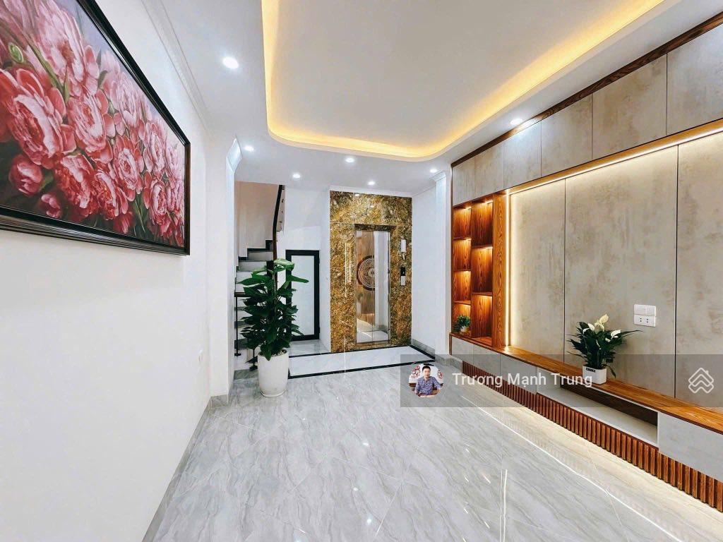 Bao phê! nhà đẹp trung phụng ngõ thông, ô tô vào 7 tầng thang máy, full nội thất chốt nhanh