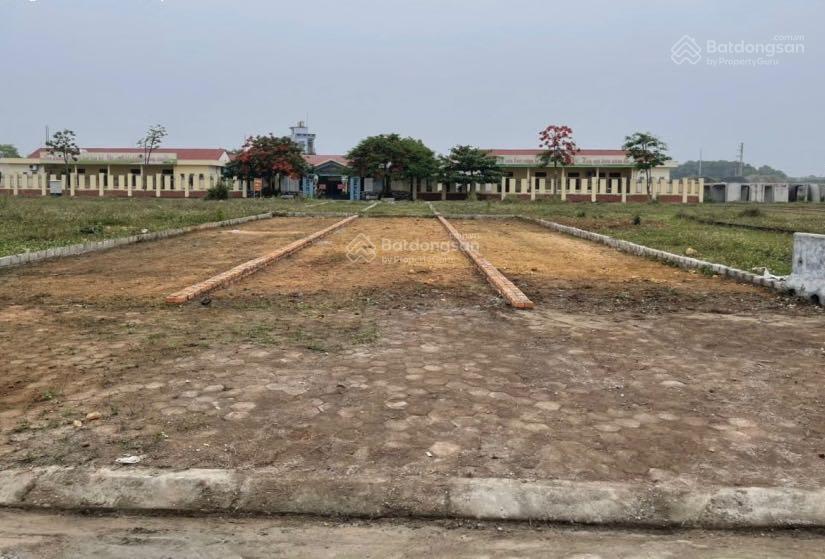 Gia đình cần tiền bán gấp lô đường trục chính 50m, 65m, 100m. khu tđc bình yên, giá làm việc nhanh