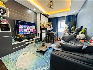 Chính chủ cần bán căn 2 phòng ngủ. tứ hiệp plaza, phường yên sở mới. nhà ở full đồ. có sổ