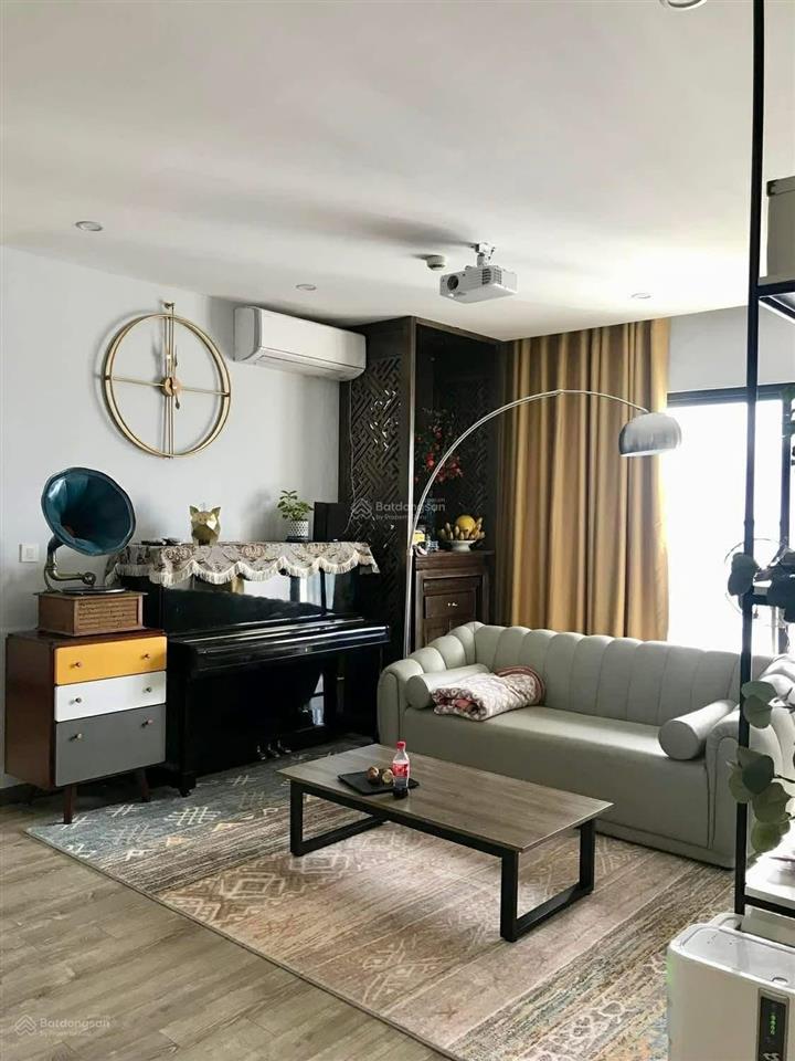 Chính chủ cần bán căn 2 phòng ngủ khu đô thị hồng hà, nhà ở có sổ full đồ