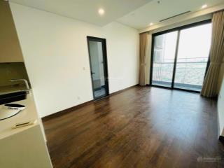 Chính chủ bán căn 3pn 72.8m2, 5,6 tỷ, view hồ điều hoà, có slot ô tô, dự án masteri west heights