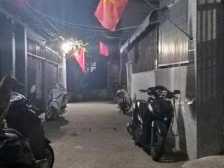 Siêu phẩm tốt nhà nát chỉ 4,3 tỷ ngay cạnh chợ THủ Đức.