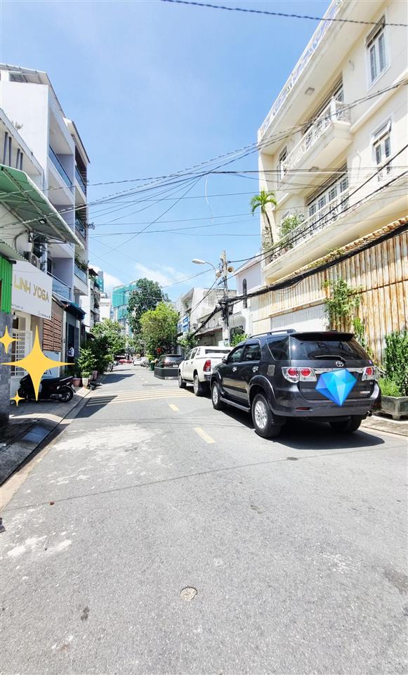Đường 10m nguyễn thị thập, quận 7, 65m2, 4 tầng đúc, xe hơi ngủ trong nhà. chỉ 9.x tỷ