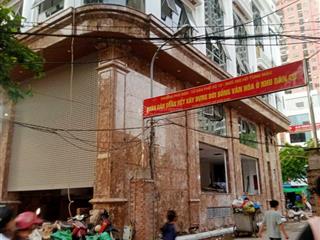 Bán toà nhà khách sạn, căn hộ dịch vụ mặt phố dịch vọng hậu, diện tích 300m2. lô góc 2 mặt đường