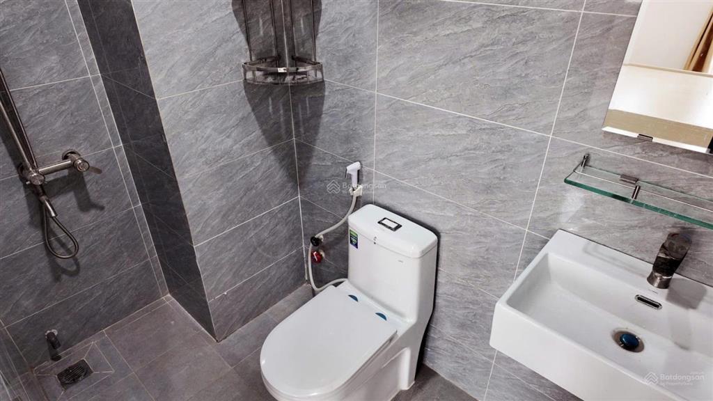 Nhà riêng 20 phòng thu nhập 100tr/tháng 300m2 18.5tỷ bớt lộc ngay hoàng hữu nam