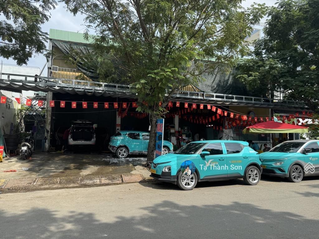 Góc 2 mặt tiền ngay sg avenue tam bình 179m2 đang cho thuê 45tr/tháng làm quán cf rửa xe xanh sm