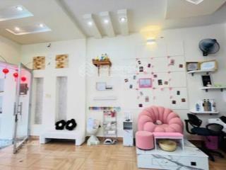 Bán nhà mặt tiền 1t3l nguyễn an ninh tp vũng tàu  dt 86m2 nhà hoàn công  gần biển  kd cực tốt