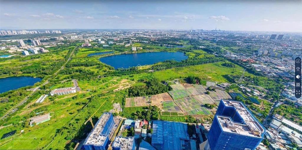 Chủ nhà cần bán nhanh bcons green topaz tầng đẹp, view thoáng mát, nh hỗ trợ 80%   0336 161 ***