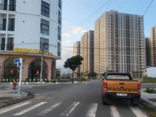 Lakeside đường 7.5m. view giữa 10 tòa chung cư. dt 100m2