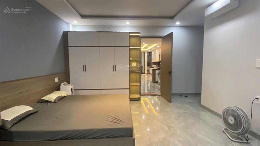 Bán nhà nghỉ 15 phòng đang kinh doanh thu nhập 120 tr đồng /1 tháng. sát 9 tòa cc, 12 tỷ, 120m2