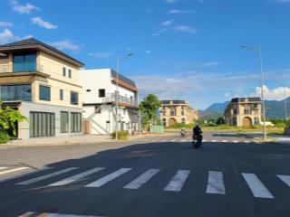 Bán shophouse lakeside palace, 7,3tỷ, 125m2, 6pn + 5wc, giá siêu hời hot!