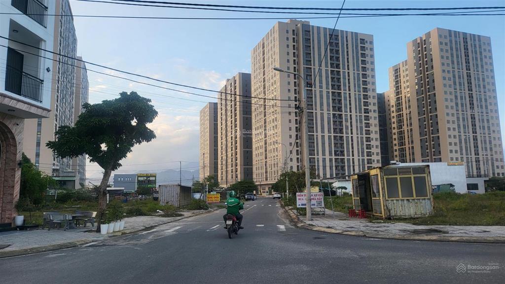 Bán đất tại lakeside palace, view chung cư. trường học giá 3.950 tỷ, 100m2, giá cực chất