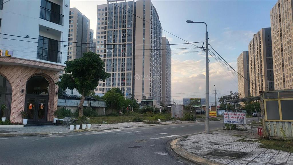 Bán đất tại lakeside palace, view chung cư. trường học giá 3.950 tỷ, 100m2, giá cực chất