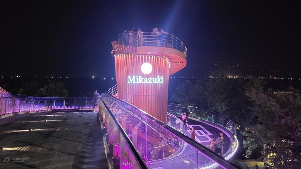 Bán 2 lô đôi tại kinh dương vương, dt 180m2 đang cho thuê mặt bằng 15tr/1 tháng. giá 17,5 tỷ