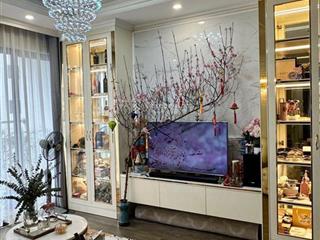 Siêu sốc 6 tỷ  chốt ngay căn 2 ngủ 2wc full nội thất + chỗ ô tô  green pearl minh khai!