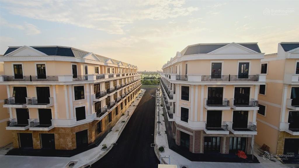 Giá đẹp duy nhất có 1 căn 5.9 tỷ tl shophouse 75m2, trục thông vietsing square kđt vsip bắc ninh