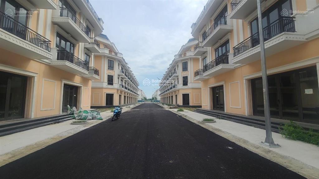 Giá đẹp duy nhất có 1 căn 5.9 tỷ tl shophouse 75m2, trục thông vietsing square kđt vsip bắc ninh