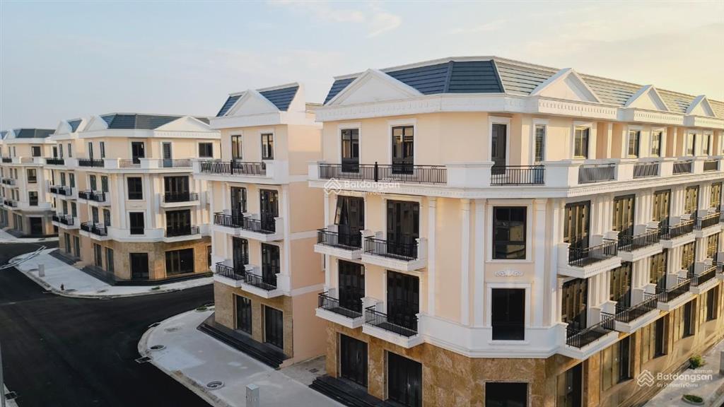 Giá đẹp duy nhất có 1 căn 5.9 tỷ tl shophouse 75m2, trục thông vietsing square kđt vsip bắc ninh