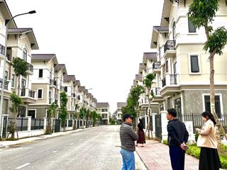 Duy nhất 2 căn shophouse 100m2 và 120m2 centa riverside  vsip từ sơn giá 61tr/m2 cả nhà!