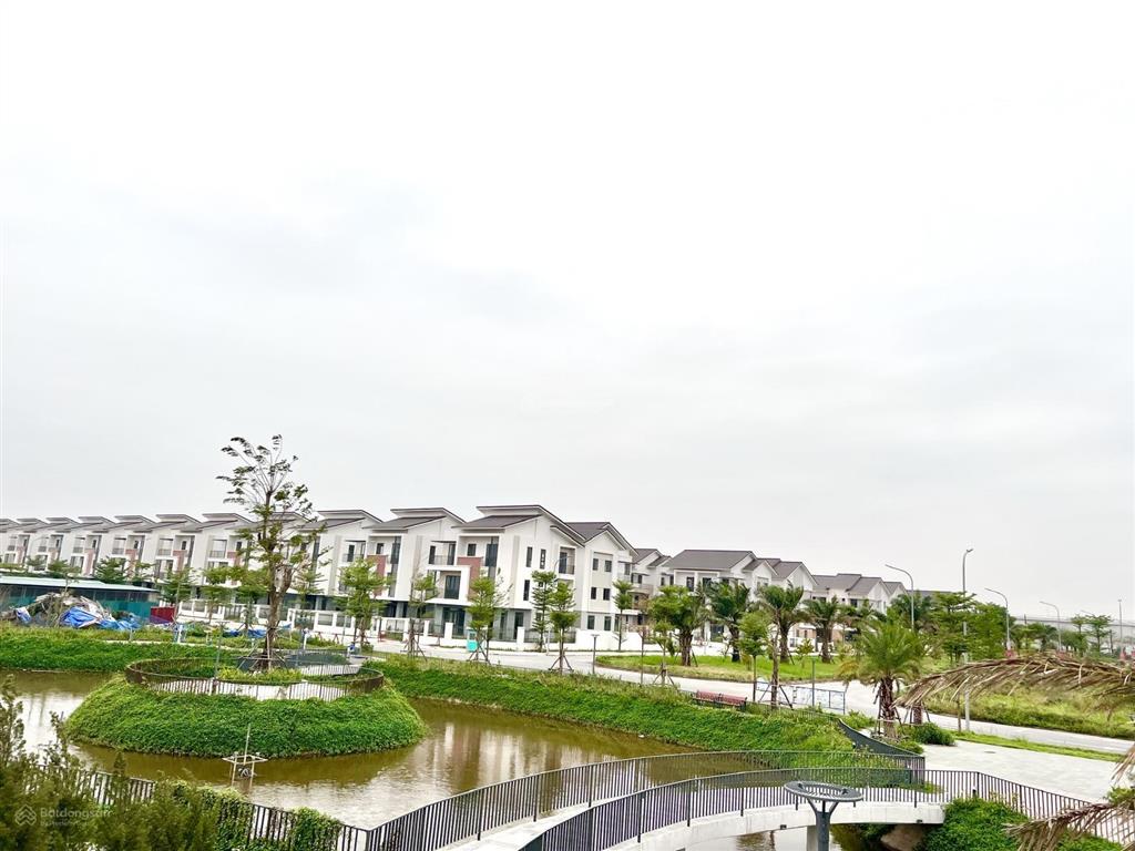 Cần bán gấp sh2  sh3 shophouse zone 1 centa riverside gía chỉ 7,1 tỷ! sẵn sổ cất két