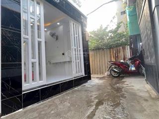 Bán nhà riêng tại huỳnh tấn phát, nhà bè, sát q7, 2,3 tỷ, 35m2 giá rẻ