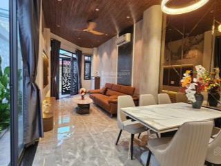 Bán nhà phạm hữu lầu, 6,45 tỷ, 57,5m2, phú mỹ, q7