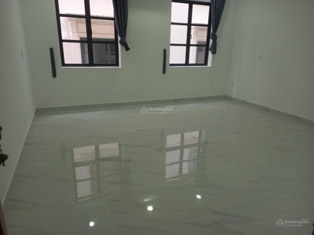 Cityland park hills  nguyễn văn lượng  phường 10  5x20m hầm 4 lầu 7pn, 7wc = 35 triệu/th